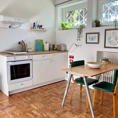 Quiet Studio With Garden 8 Min From Beach Estoril Zewnętrze zdjęcie