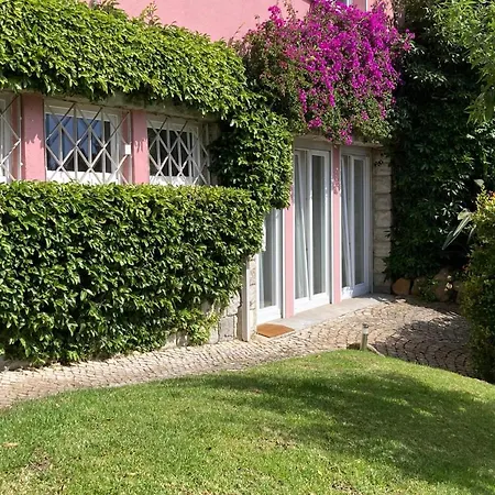 Quiet Studio With Garden 8 Min From Beach Estoril Zewnętrze zdjęcie