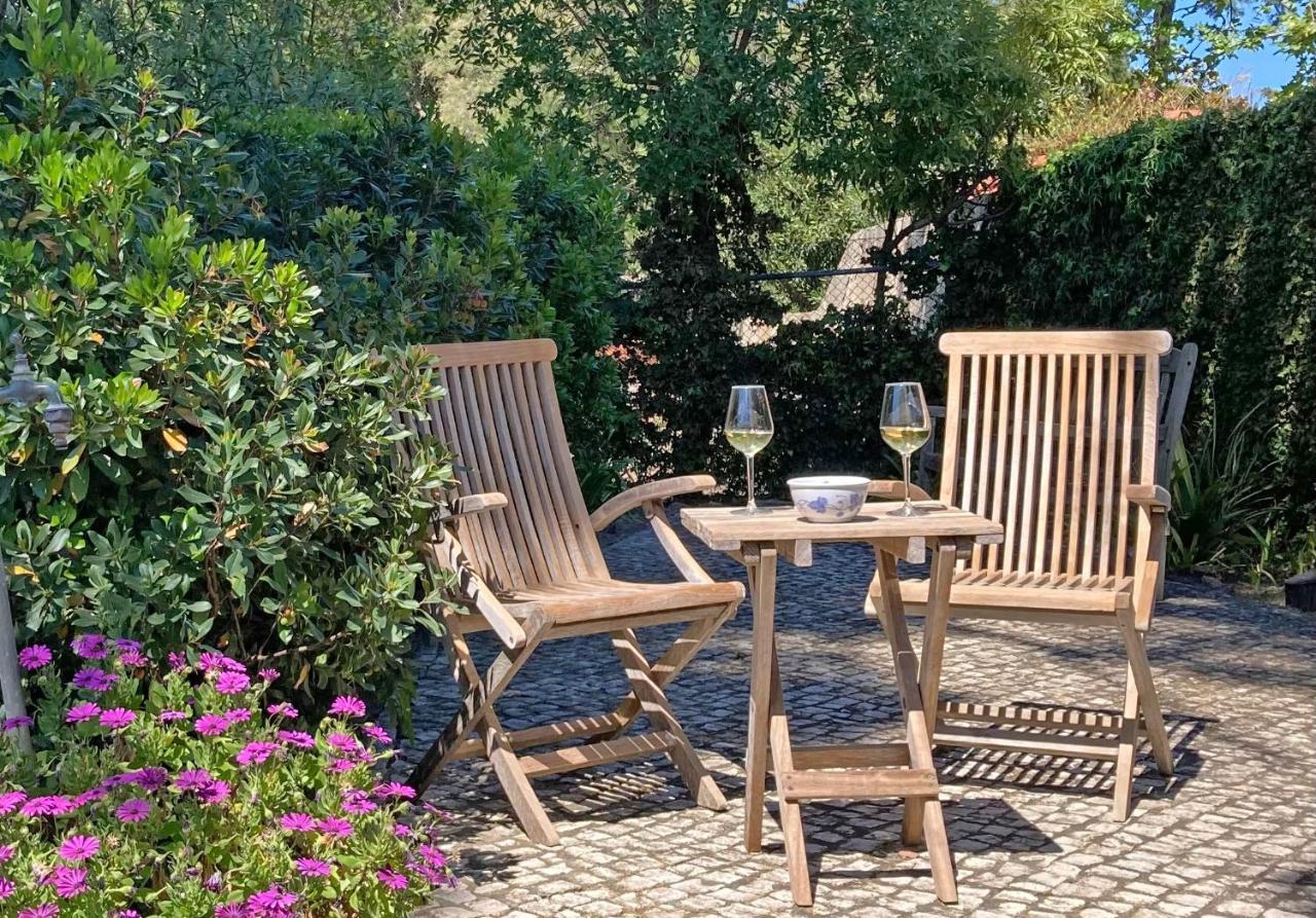 Apartment Quiet With Garden 8 Min From Estoril